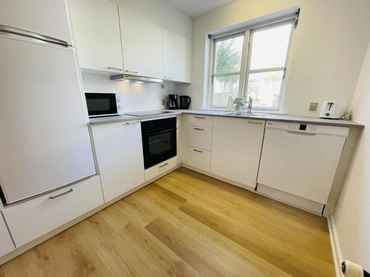 Aday - Central Terrace Apartment In Hjørring Exteriör bild