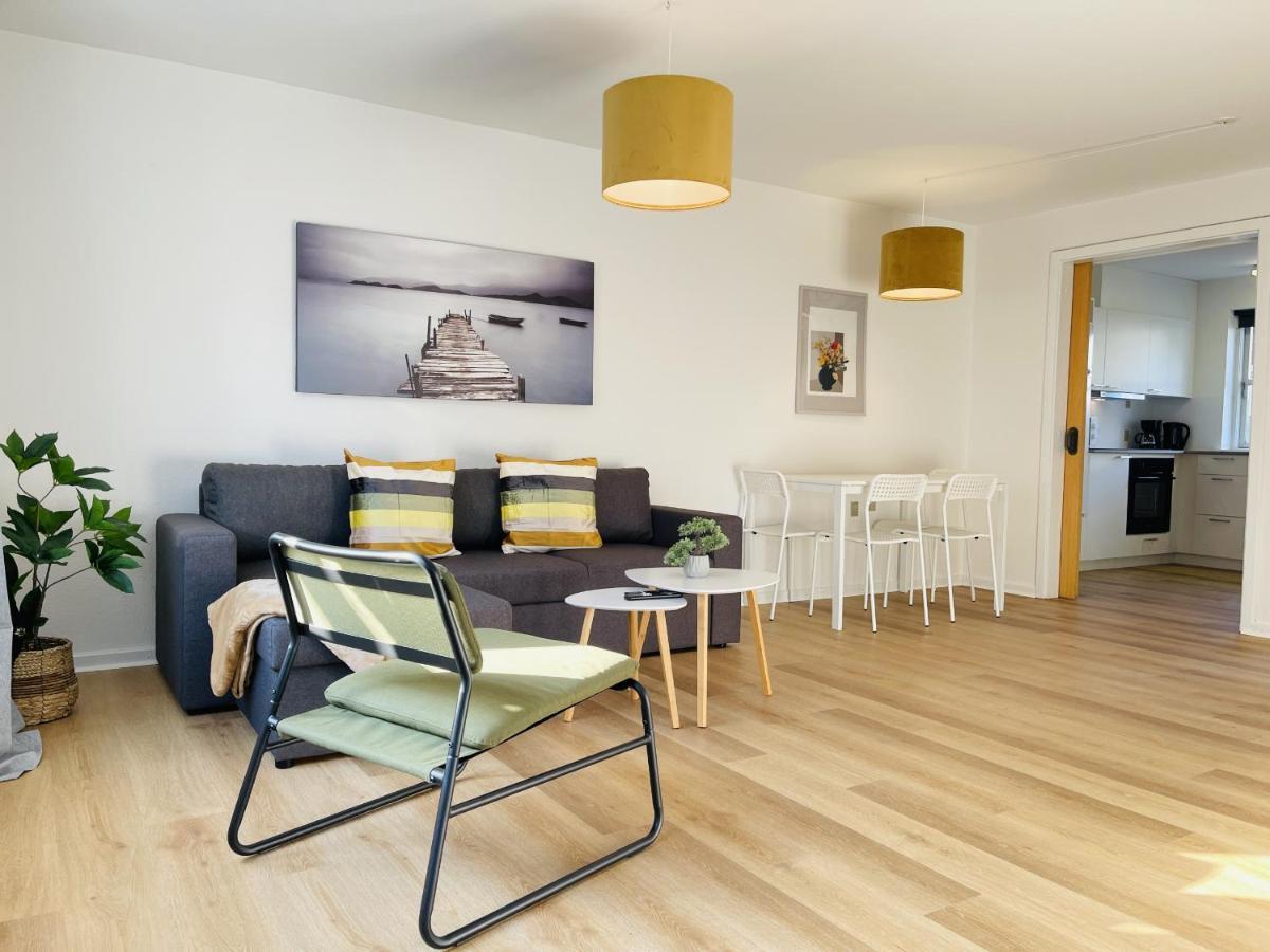 Aday - Central Terrace Apartment In Hjørring Exteriör bild